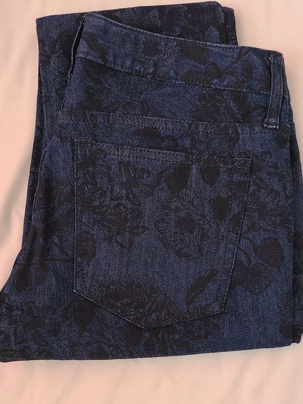 Gap Women’s Dark Blue Floral Print Jeans